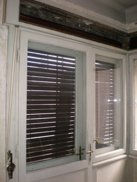 Reparatii Jaluzele Exterioare din Lemn